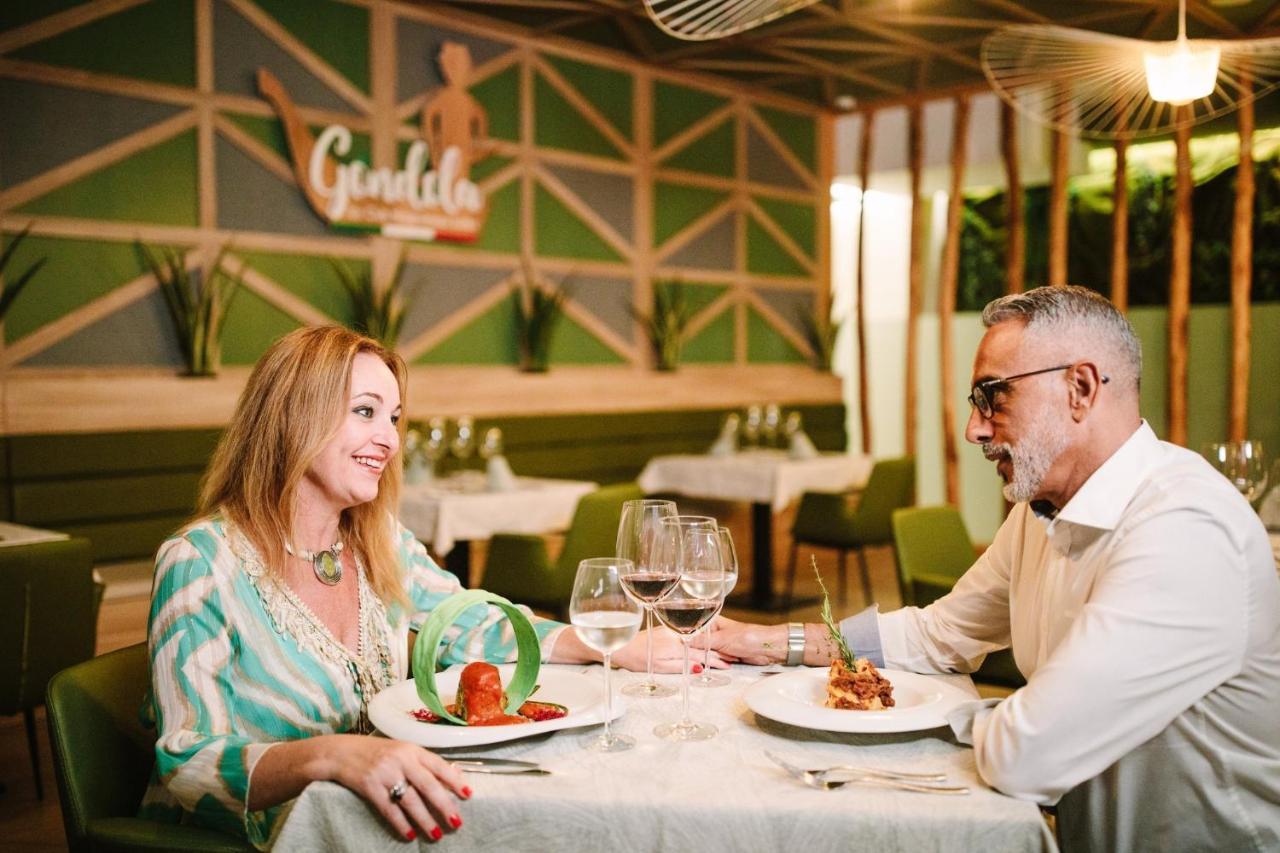 Club Maspalomas Suites & Spa - Adults Only Екстериор снимка